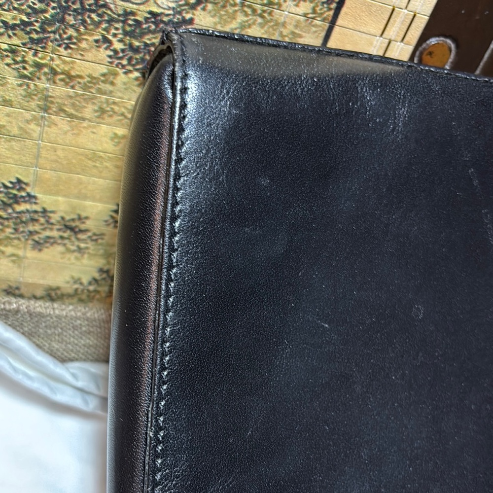 Brahmin Crossbody Bag Black Brown Tan Leather Gold Accents 8”Lx7”Hx1.5”D VGVC - Picture 15 of 17